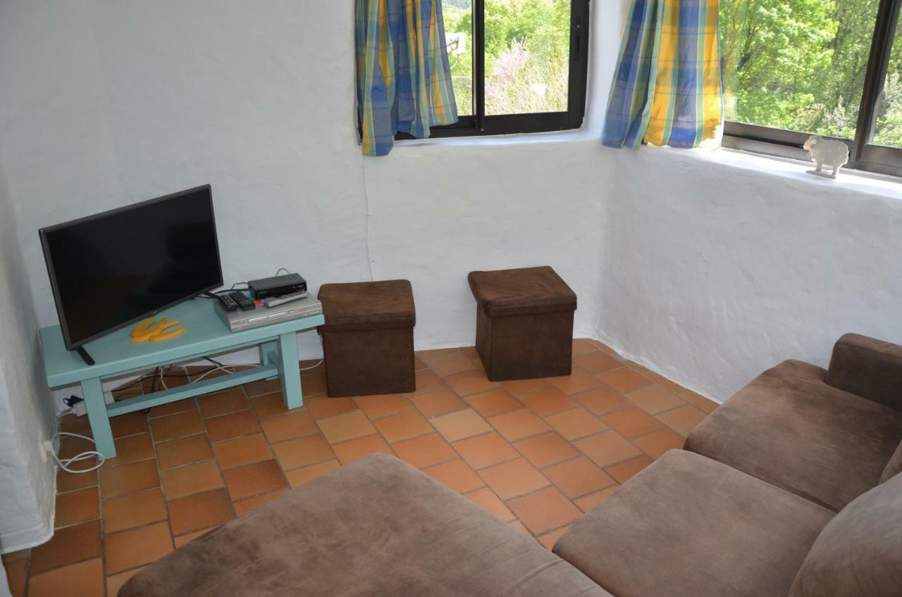 Gîte Figaret Saint-Julien-de-la-Nef Extérieur photo
